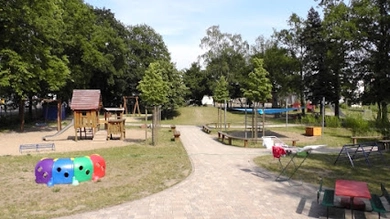 Kindergärten in Neubrandenburg 14 Kita des ASB Neubrandenburg "Käthe Niederkirchner"